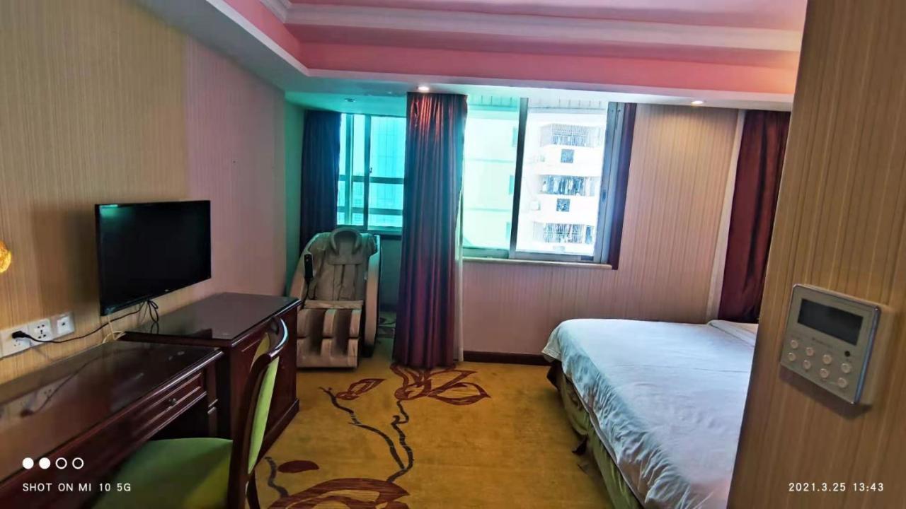 Vienna Hotel Shenzhen Railway Station Exteriér fotografie