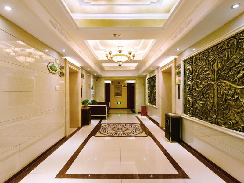 Vienna Hotel Shenzhen Railway Station Exteriér fotografie