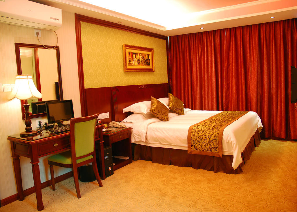 Vienna Hotel Shenzhen Railway Station Pokoj fotografie